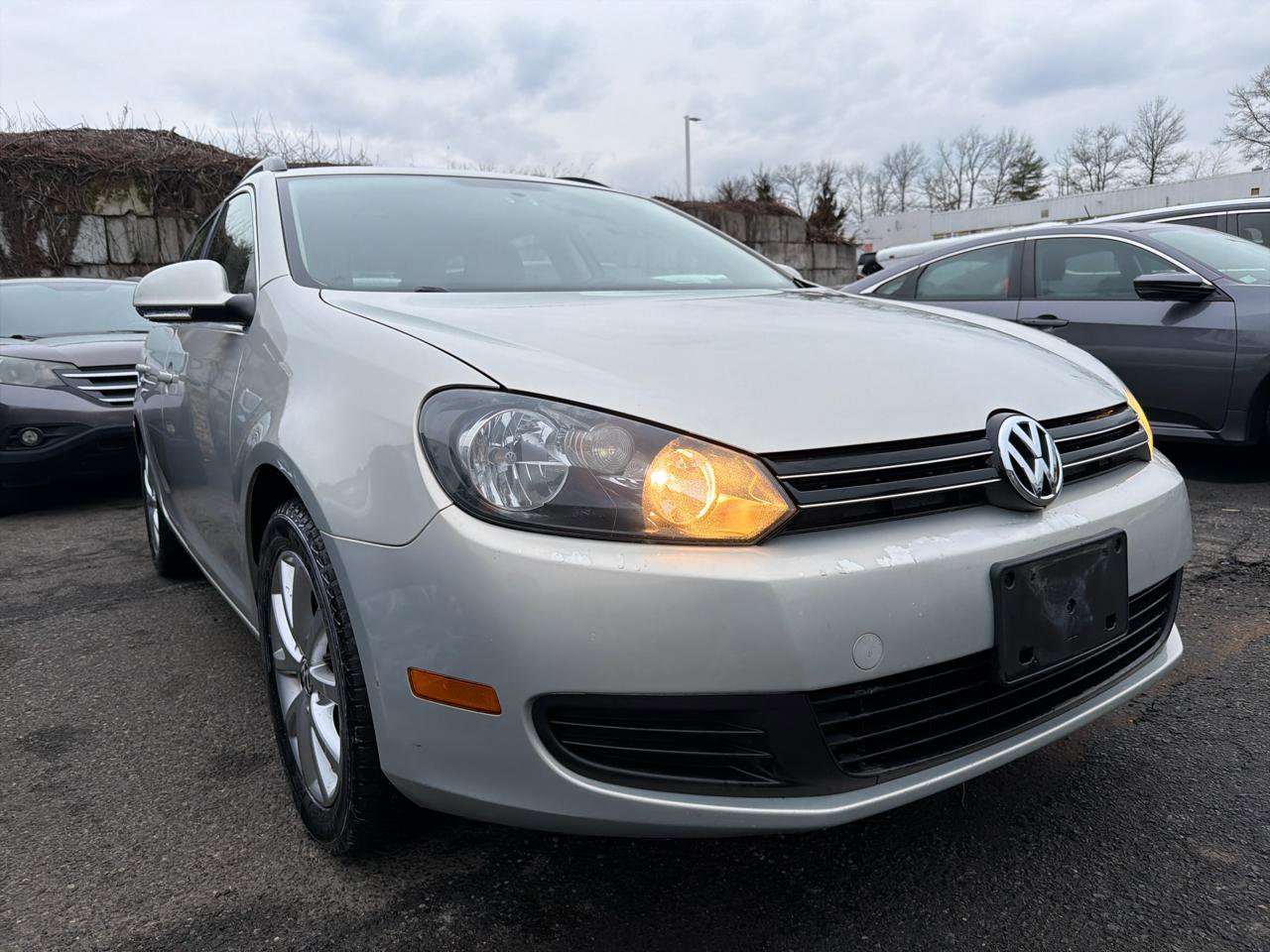 Used 2011 Volkswagen Jetta SE image 3