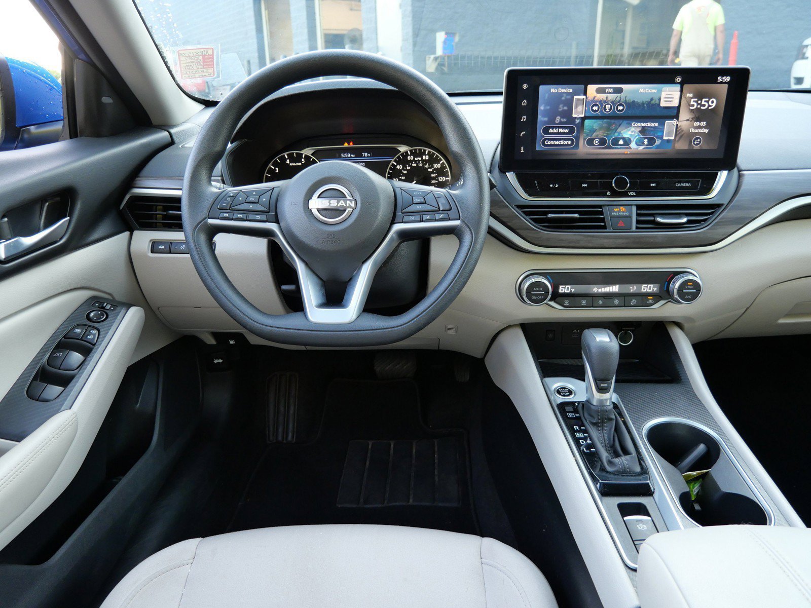 Certified 2025 Nissan Altima 2.5 SV w/ SV Special Edition Package AWD/4WD image 12