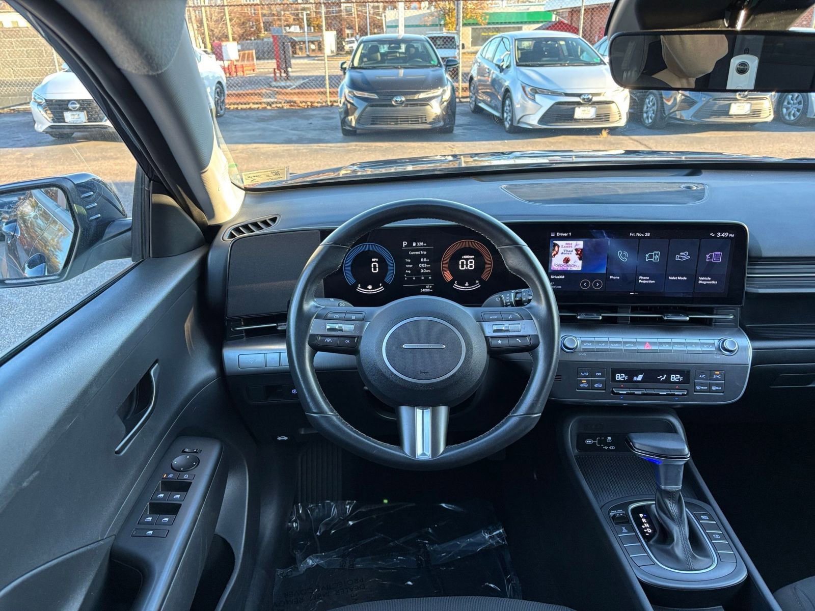 Used 2025 Hyundai Kona SEL image 34