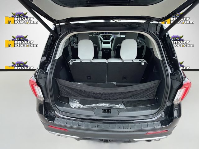 Used 2025 Ford Explorer Platinum w/ Ultimate Package AWD/4WD image 31