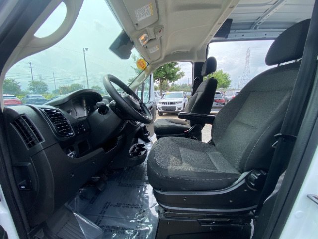 Used 2024 RAM ProMaster 2500 w/ Convenience Group FWD image 17