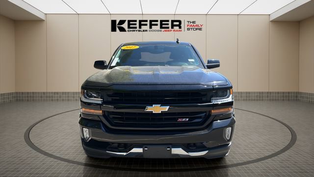 Used 2017 Chevrolet Silverado 1500 LT w/ All Star Edition AWD/4WD image 9