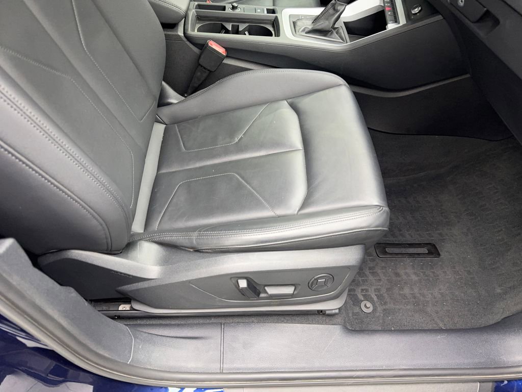 Used 2022 Audi Q3 2.0T Premium w/ Convenience Package image 44