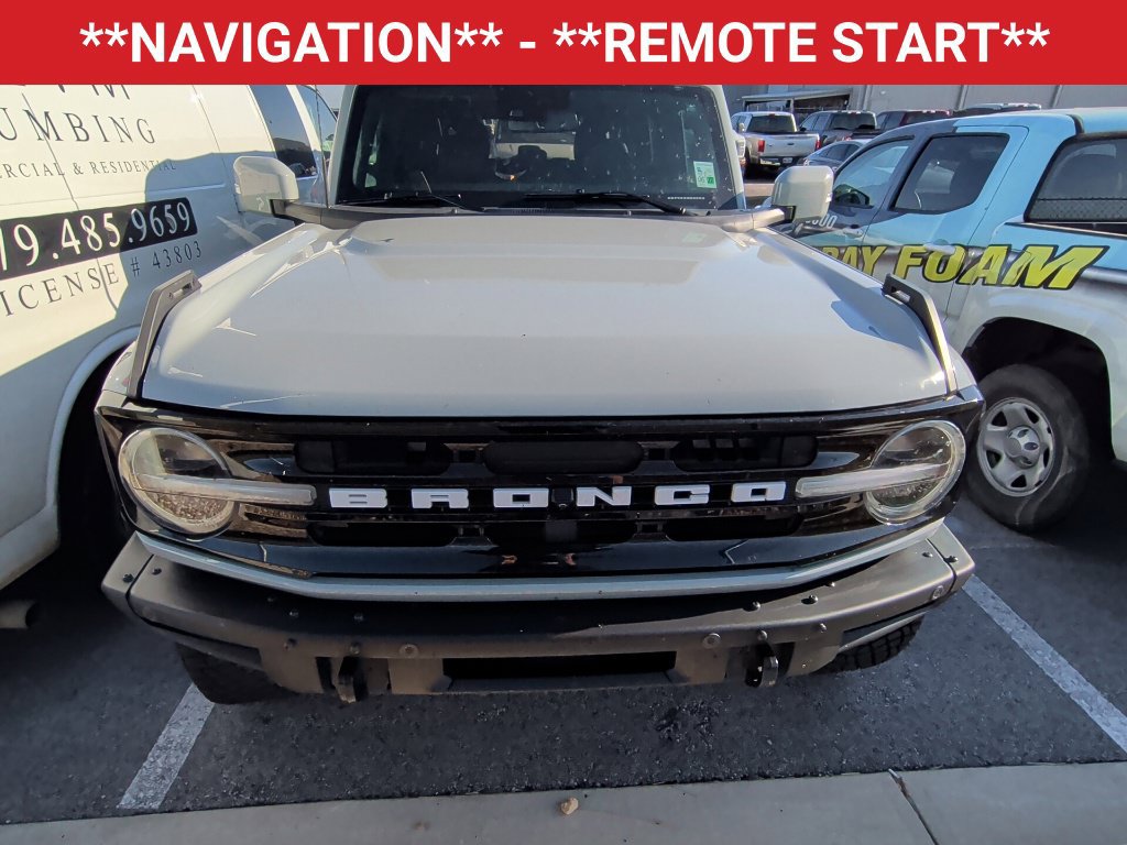 Used 2022 Ford Bronco Outer Banks w/ Sasquatch Package AWD/4WD image 2