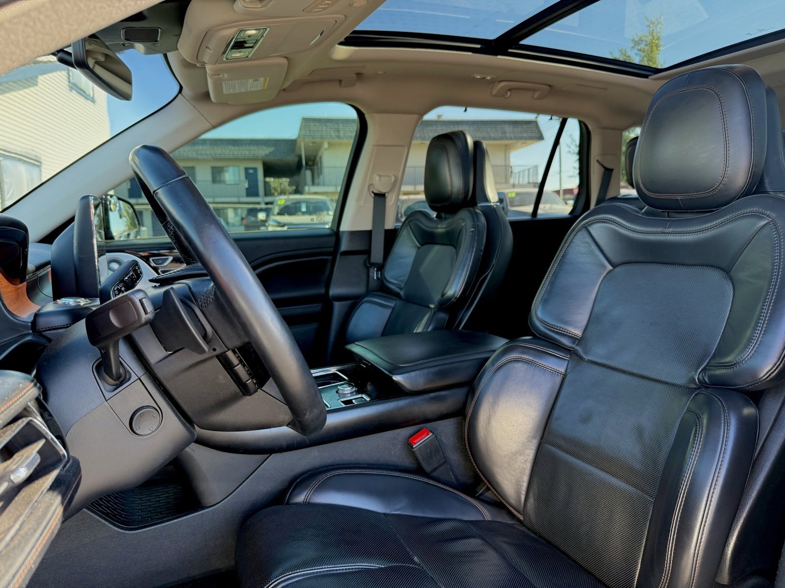 Used 2020 Lincoln Aviator Grand Touring w/ Equipment Group 302A image 18