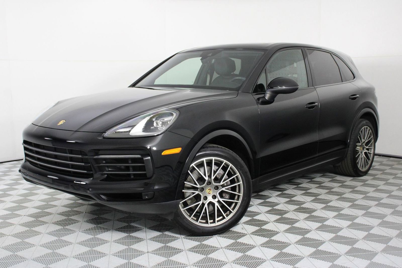 Certified 2023 Porsche Cayenne Platinum Edition