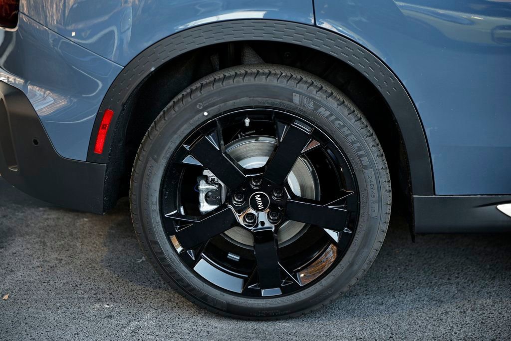 New 2026 MINI Cooper Countryman SE image 6