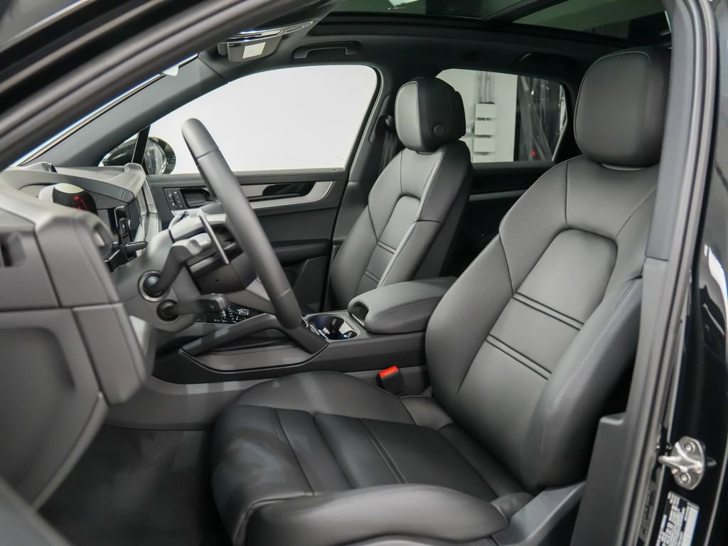 New 2026 Porsche Cayenne S AWD/4WD image 5