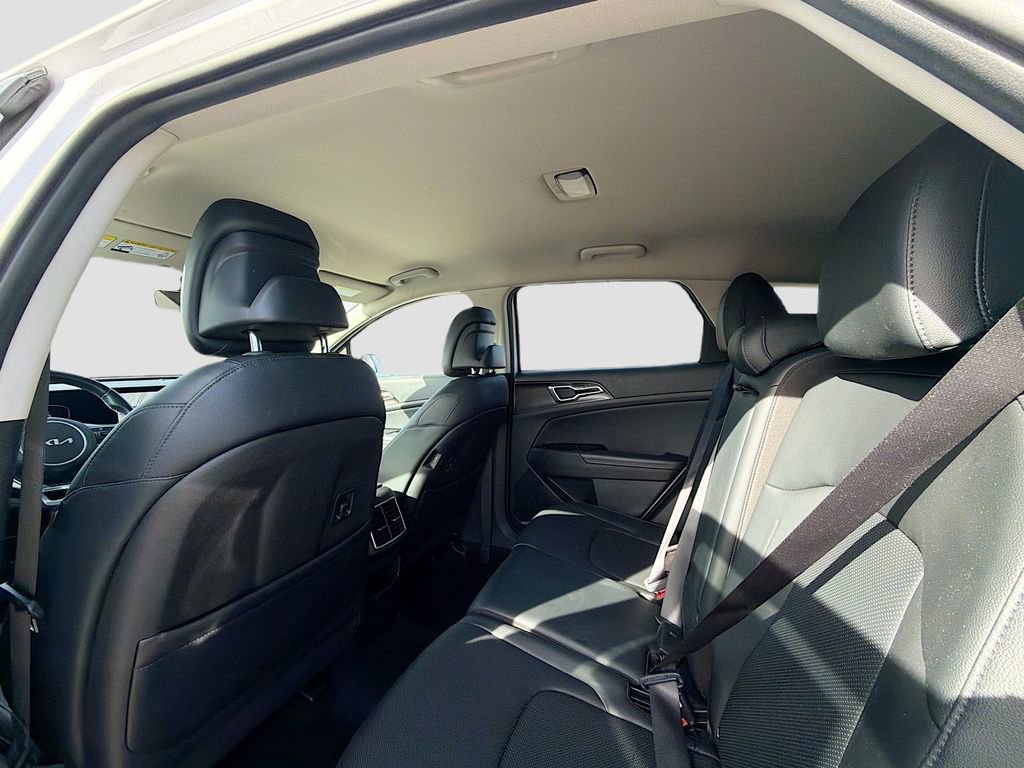 Used 2023 Kia Sportage EX image 24