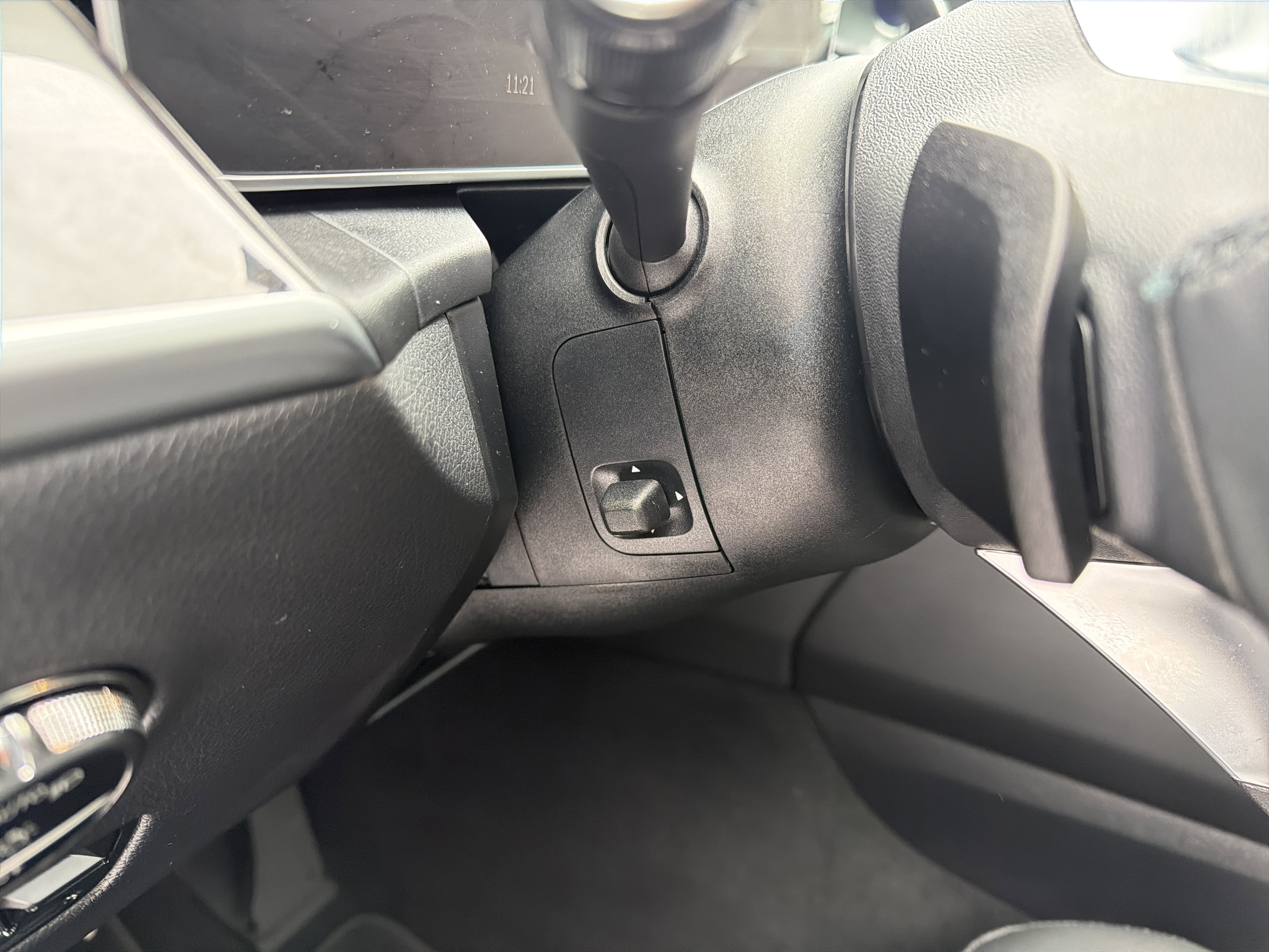 Used 2026 Mercedes-Benz GLC 300 4MATIC image 16