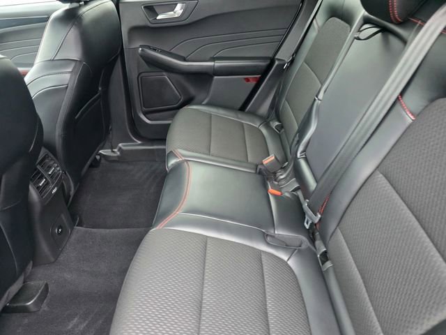 Used 2023 Ford Escape ST-Line Elite image 9