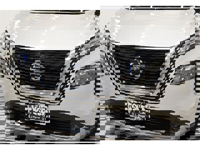 Used 2021 Nissan Rogue Platinum image 8