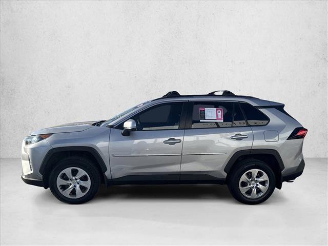 Used 2021 Toyota RAV4 LE video 2