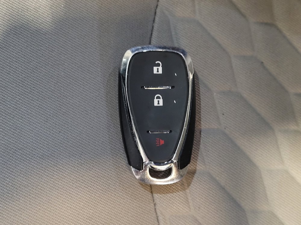 Used 2018 Chevrolet Equinox LS image 32