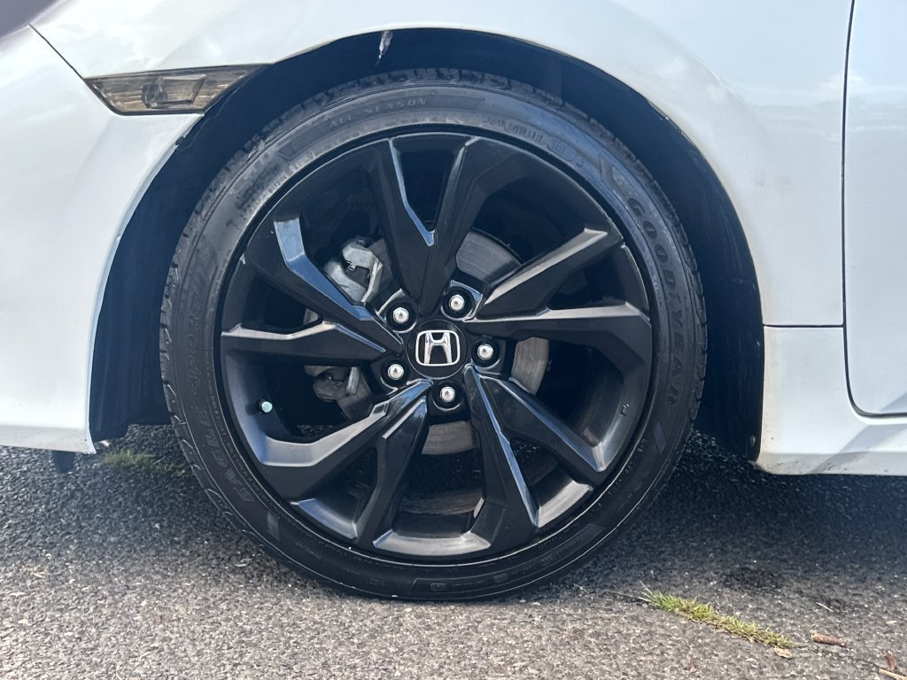 Used 2020 Honda Civic Sport image 9