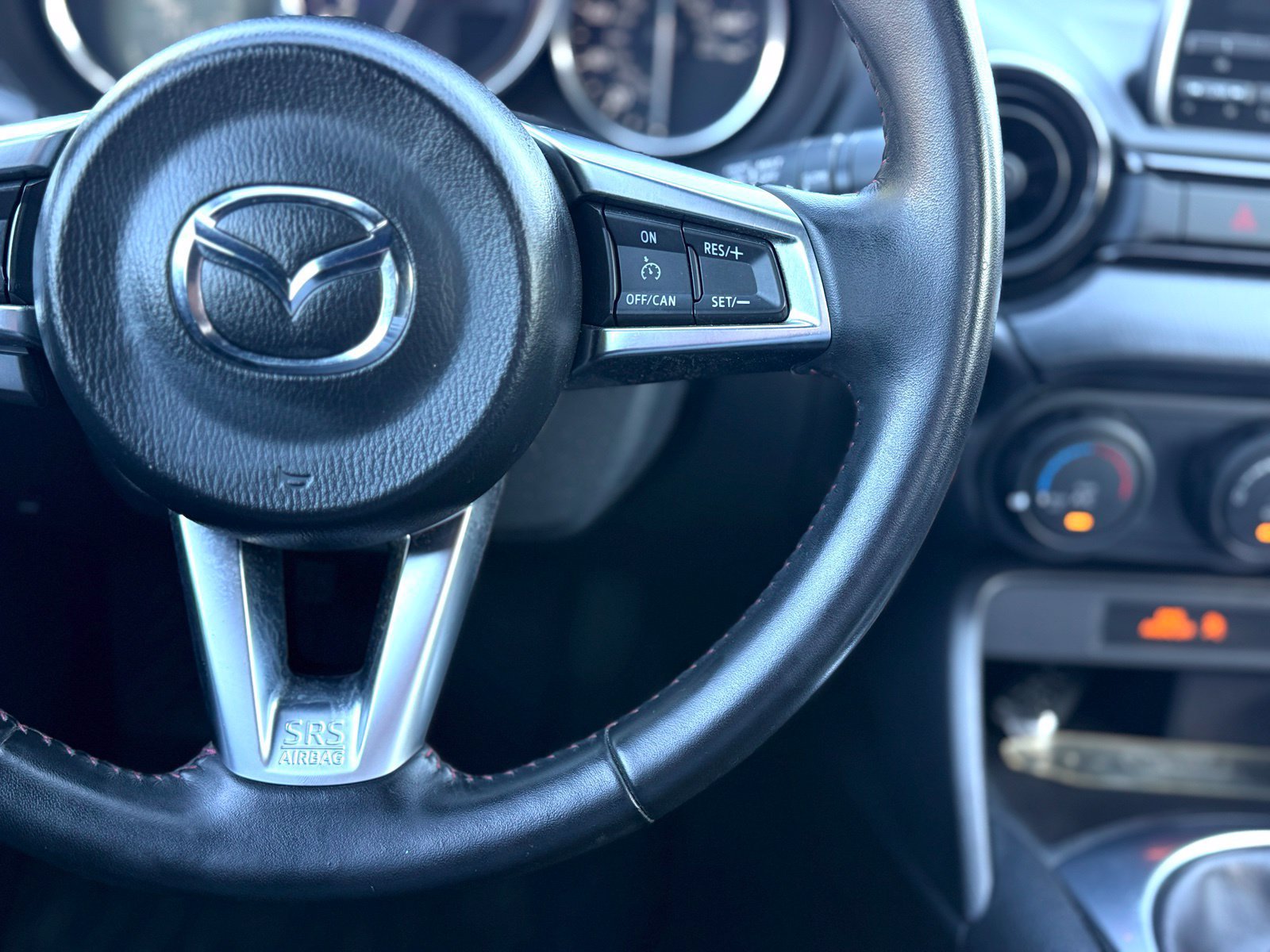 Used 2016 MAZDA MX-5 Miata Sport RWD image 26