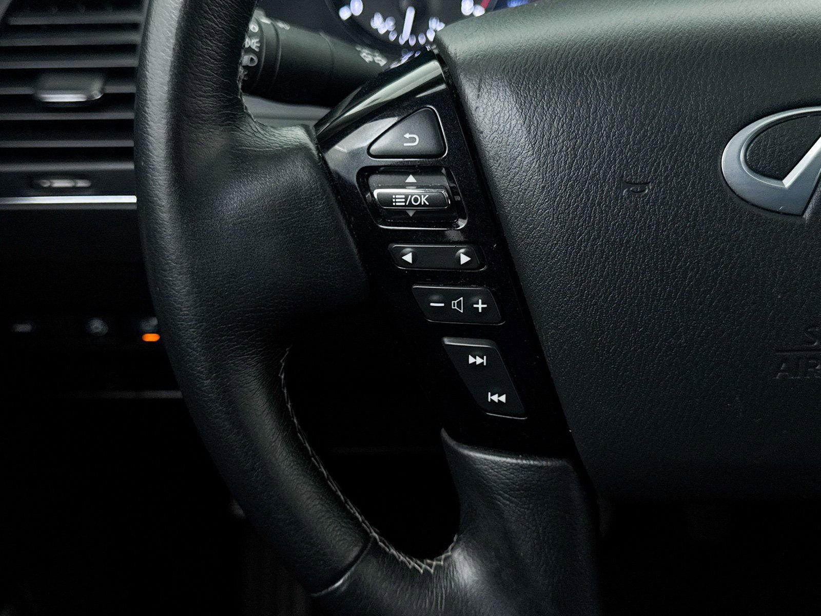 Used 2024 INFINITI QX80 Luxe image 20