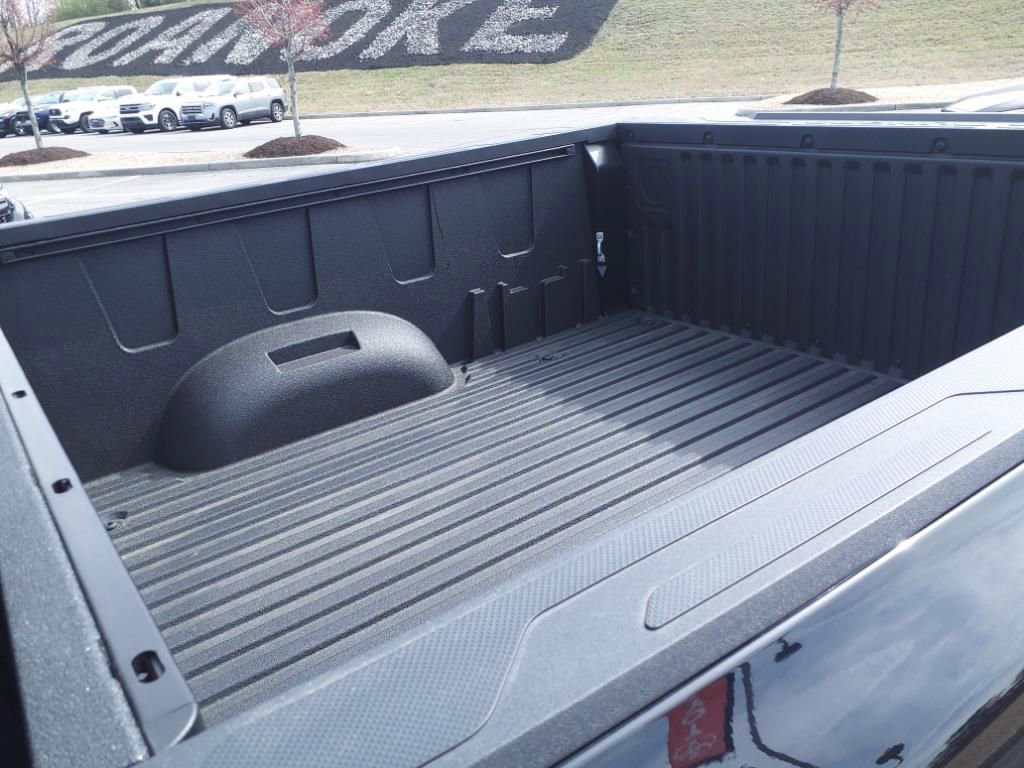 New 2025 Toyota Tundra SR w/ SR Tow Package image 12