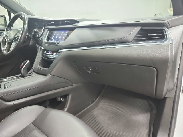 Used 2023 Cadillac XT5 Premium Luxury w/ LPO, Floor Liner Package AWD/4WD image 42
