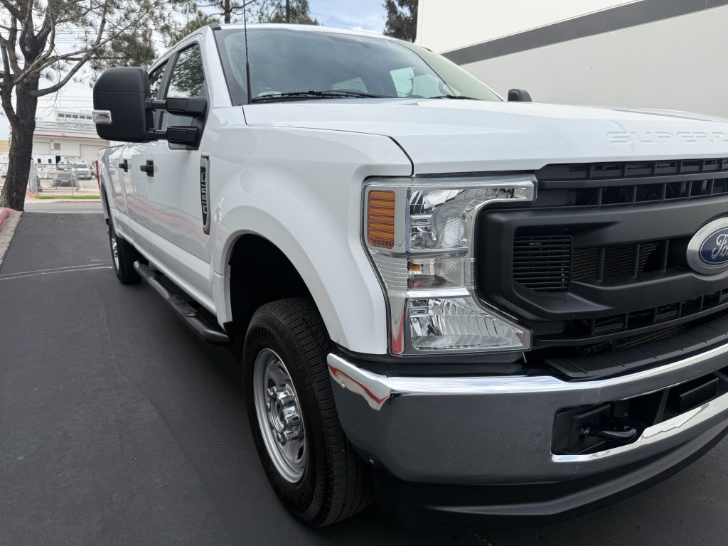Used 2022 Ford F250 XL w/ Power Equipment Group AWD/4WD image 7