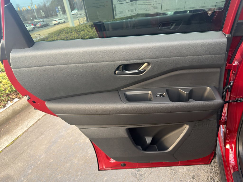 New 2026 Nissan Pathfinder SV image 30