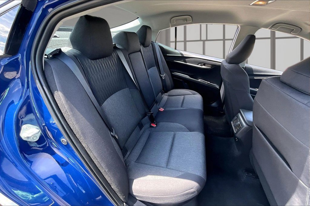 Used 2025 Toyota Camry LE FWD image 25