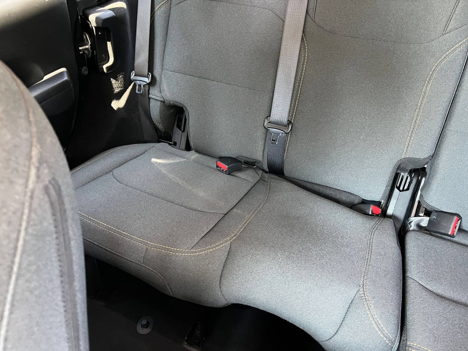 Used 2025 Jeep Wrangler Unlimited Sport AWD/4WD image 40