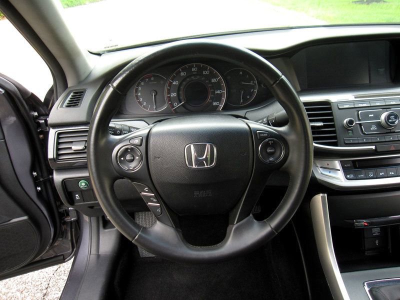 Used 2013 Honda Accord Sport image 18