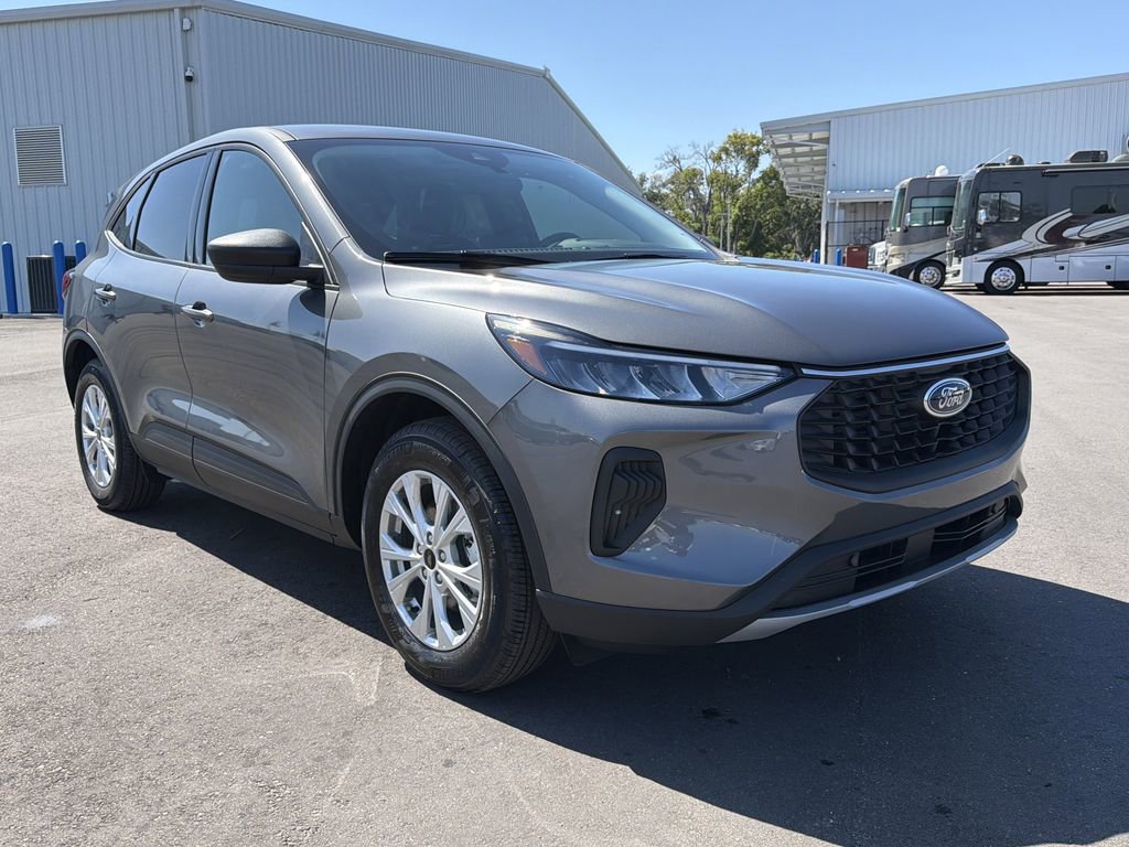 New 2026 Ford Escape Active FWD image 2