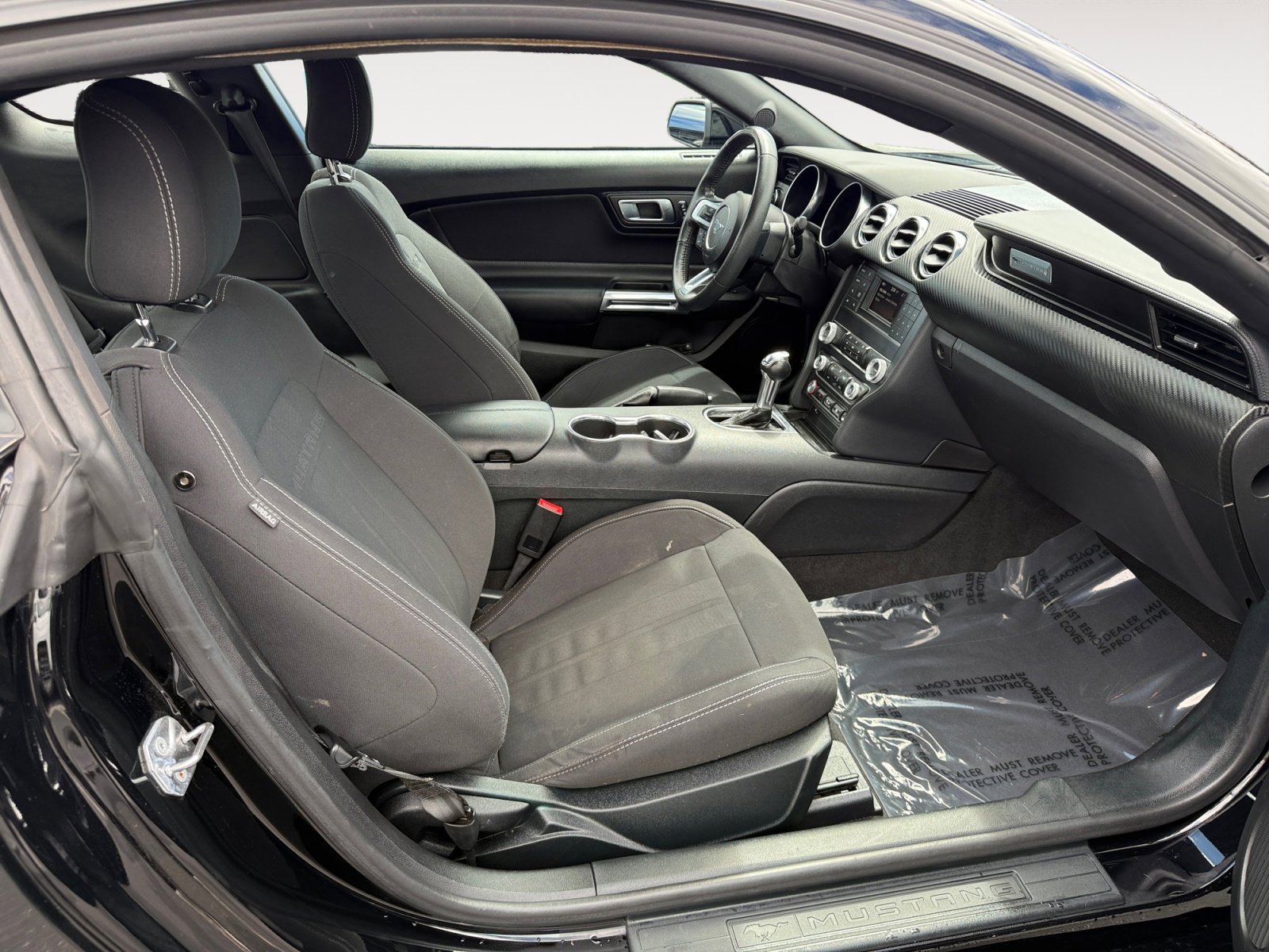 Certified 2022 Ford Mustang Coupe RWD image 19