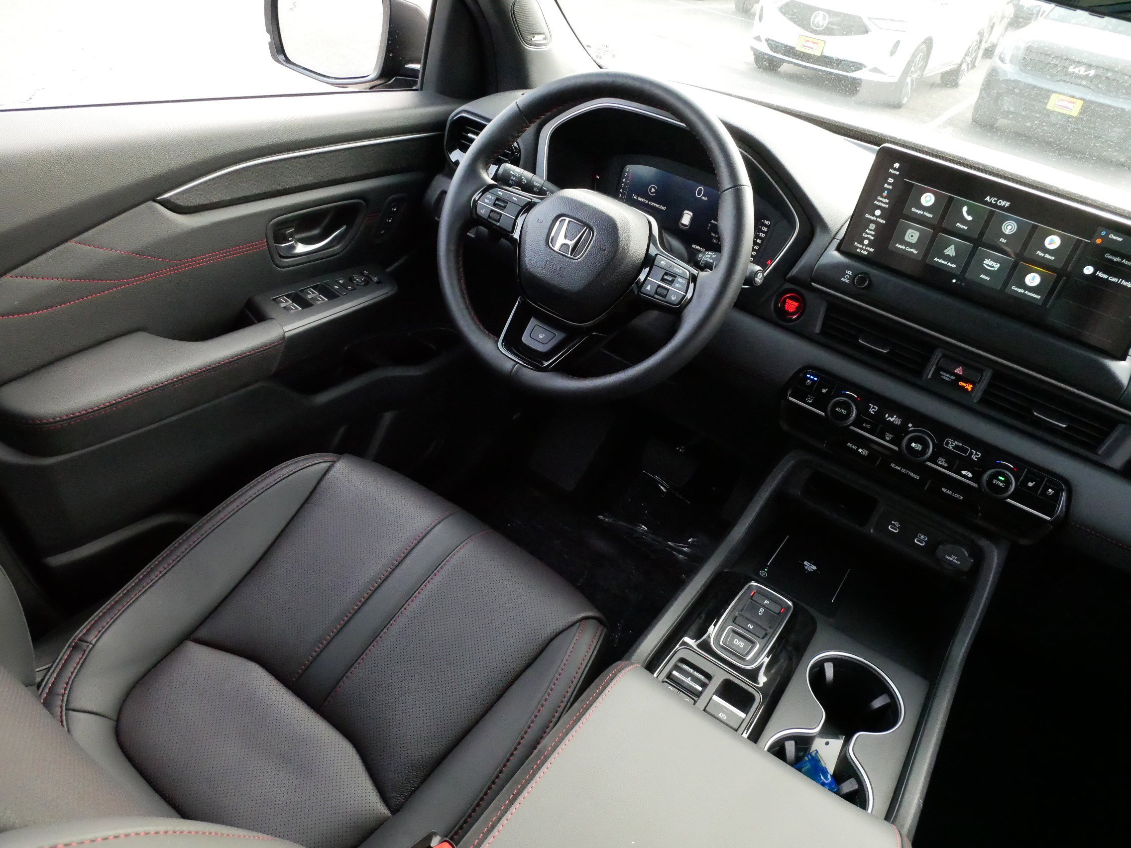 Certified 2026 Honda Pilot Black Edition image 9