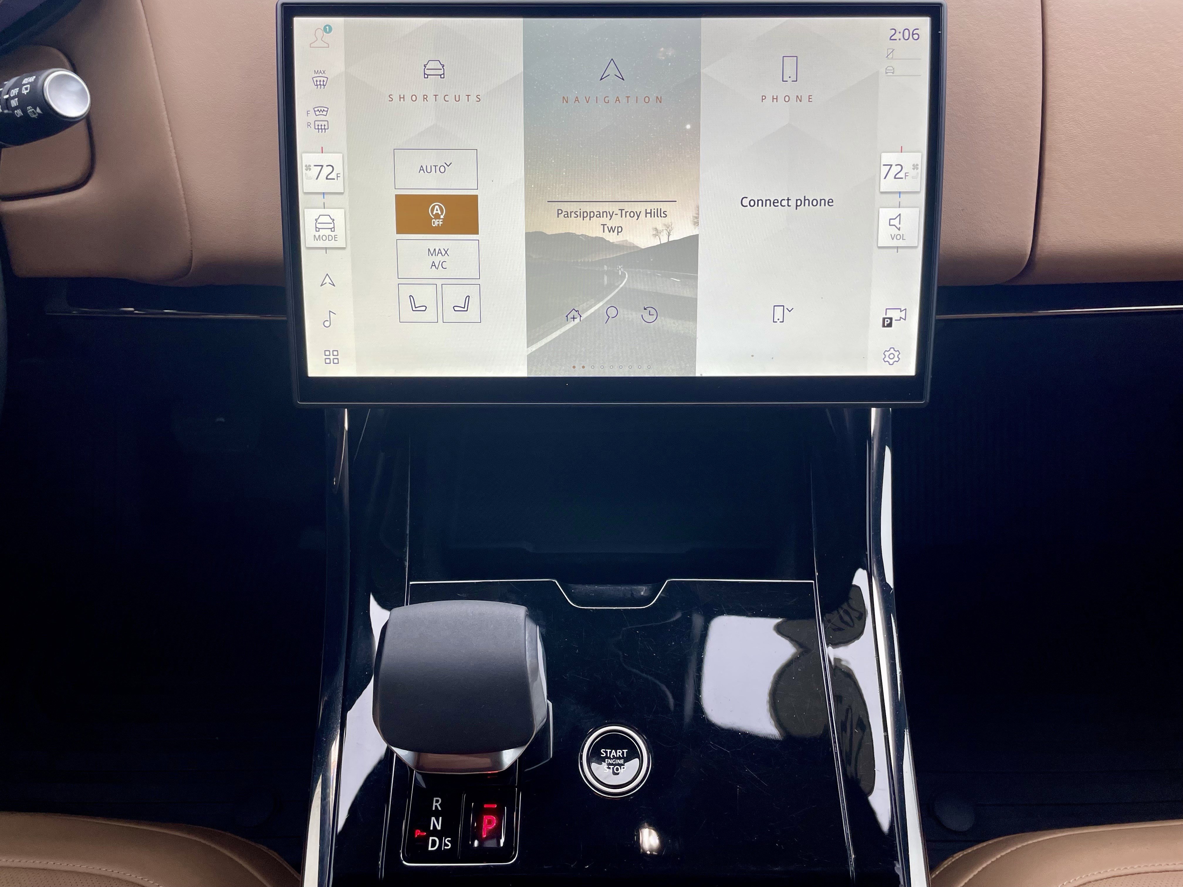 Certified 2024 Land Rover Range Rover Sport SE image 19