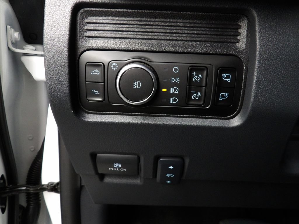 Used 2026 Ford F250 Platinum AWD/4WD image 53