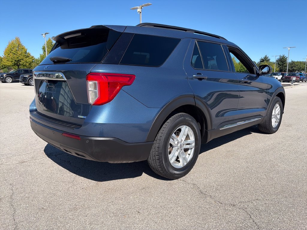 Used 2020 Ford Explorer XLT AWD/4WD image 7