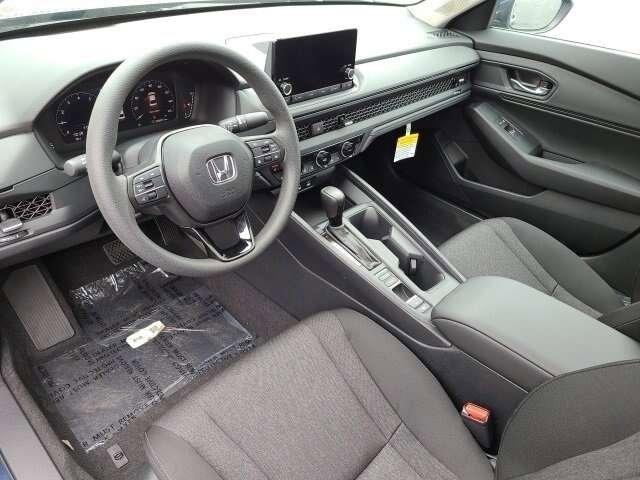 Certified 2023 Honda Accord EX image 11