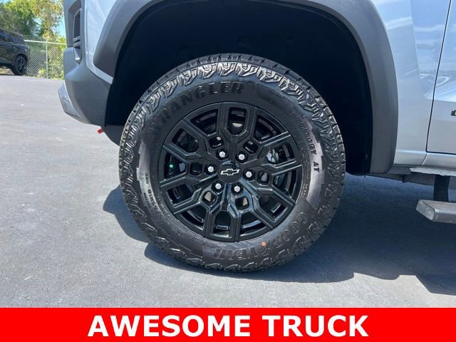 Certified 2025 Chevrolet Colorado Trail Boss AWD/4WD image 9