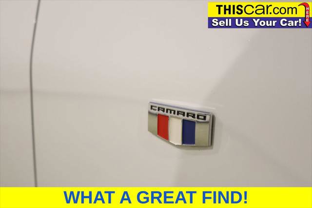 Used 2017 Chevrolet Camaro LT RWD image 11