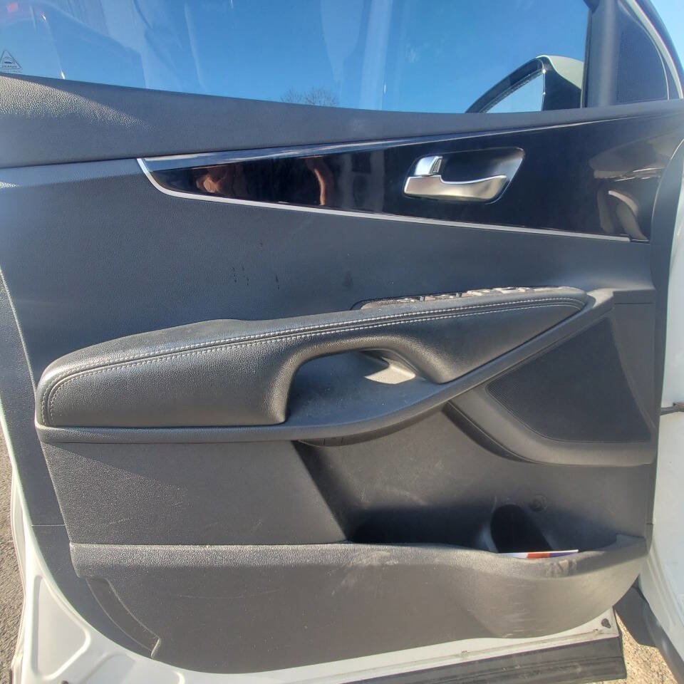 Used 2016 Kia Sorento AWD image 13