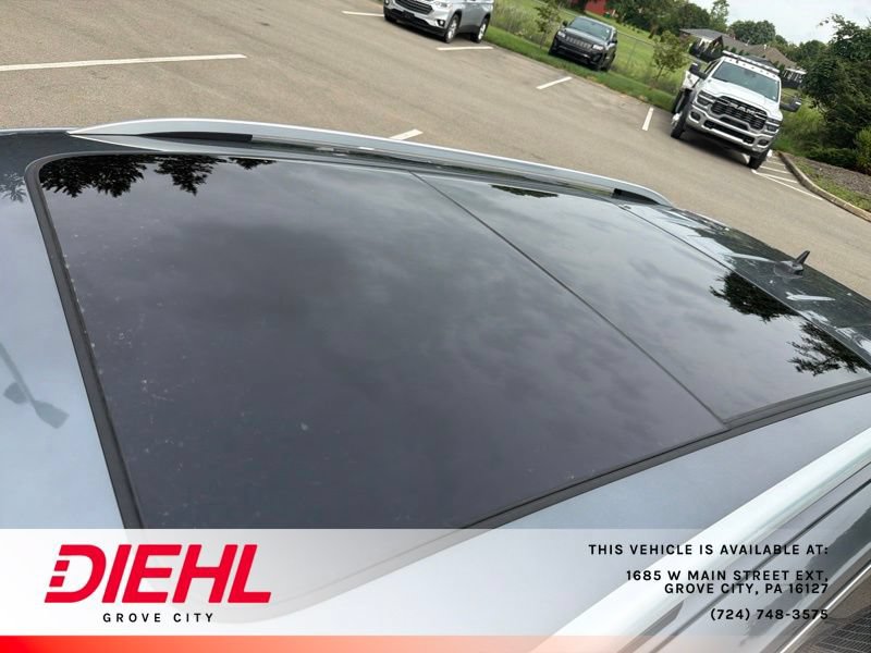 Used 2024 Volkswagen Tiguan SE AWD/4WD image 39