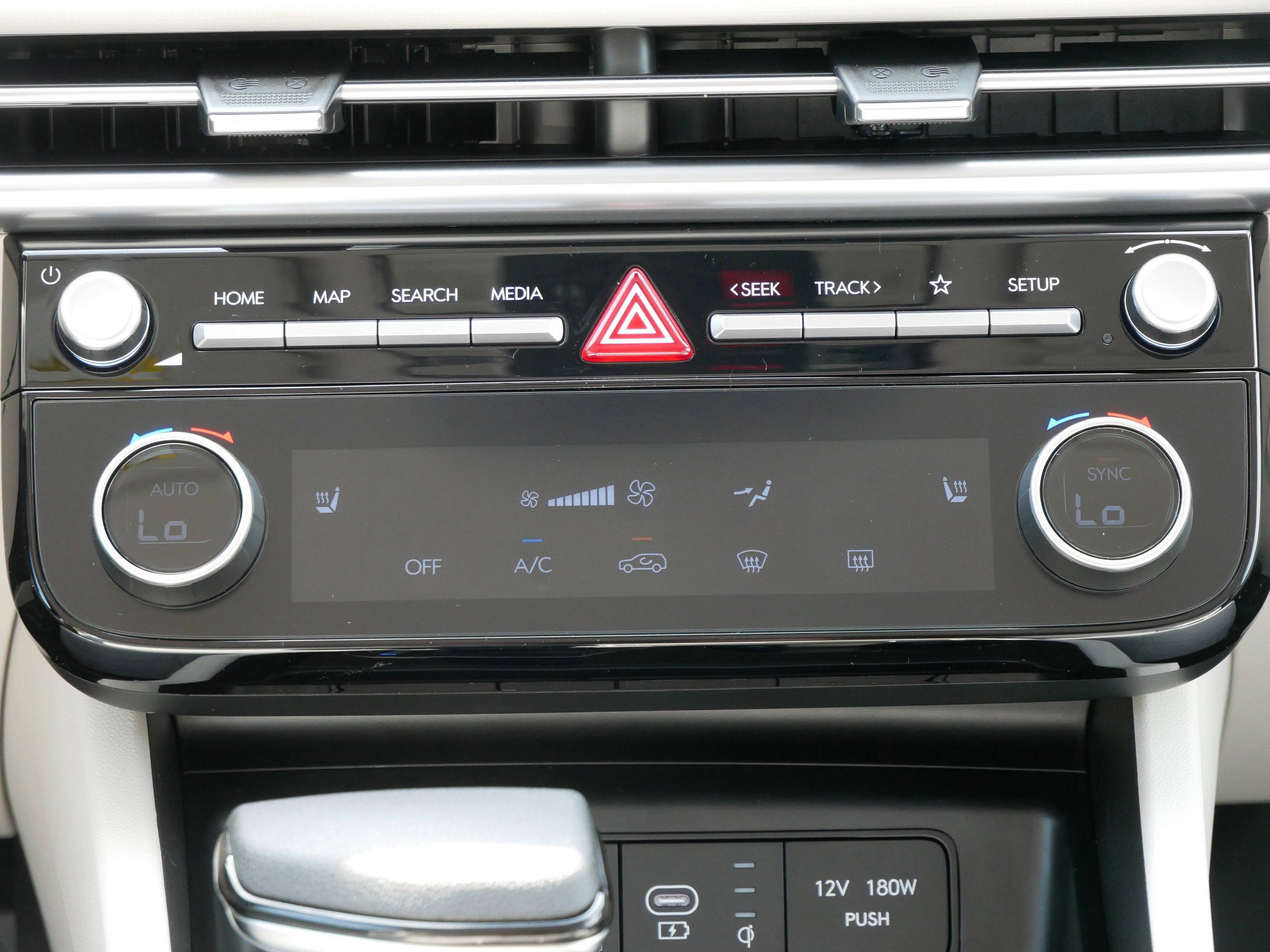 New 2026 Hyundai Tucson SEL image 11