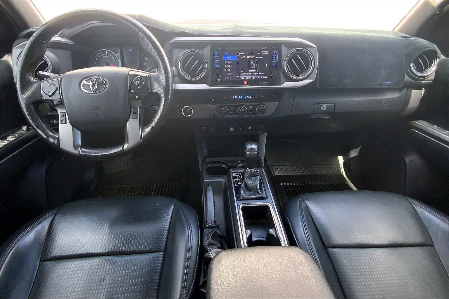 Used 2019 Toyota Tacoma 2WD Double Cab image 10