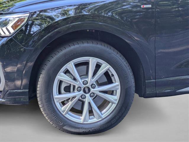 Used 2025 Audi Q3 2.0T Premium Plus w/ Premium Plus Package AWD/4WD image 14