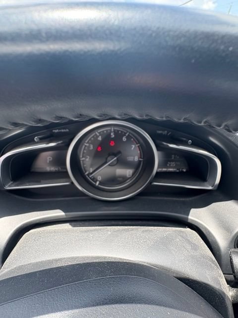 Used 2017 MAZDA MAZDA3 Grand Touring w/ Premium Equipment Package FWD image 5
