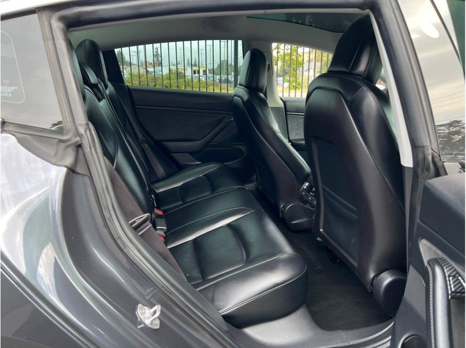 Used 2019 Tesla Model 3 Long Range AWD/4WD image 14