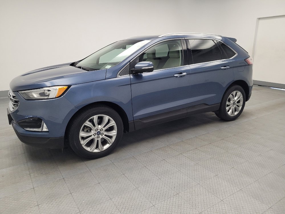 Used 2019 Ford Edge Titanium image 2