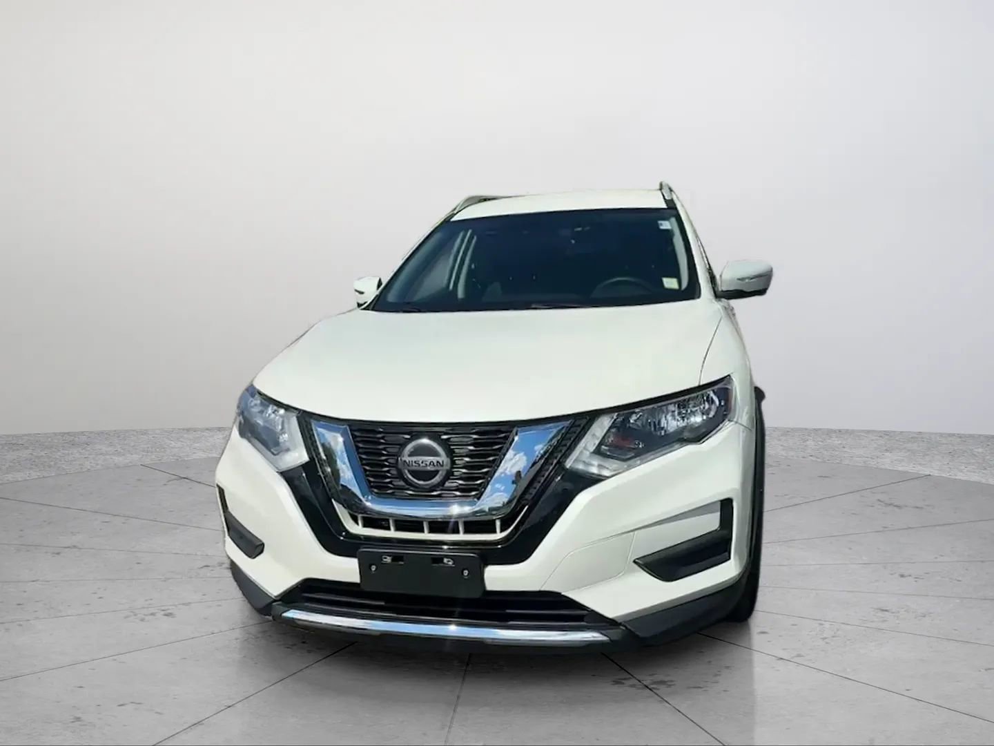 Used 2019 Nissan Rogue SV w/ Premium Package AWD/4WD image 8