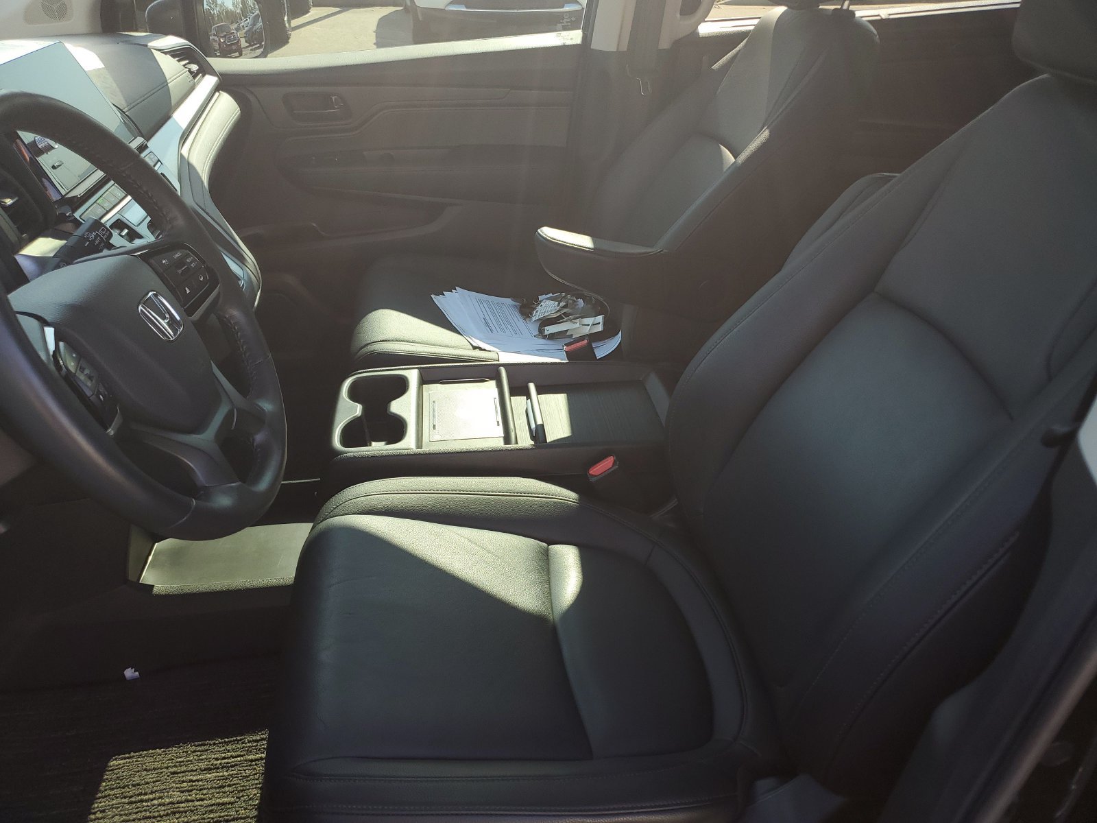 Used 2025 Honda Odyssey EX-L image 16