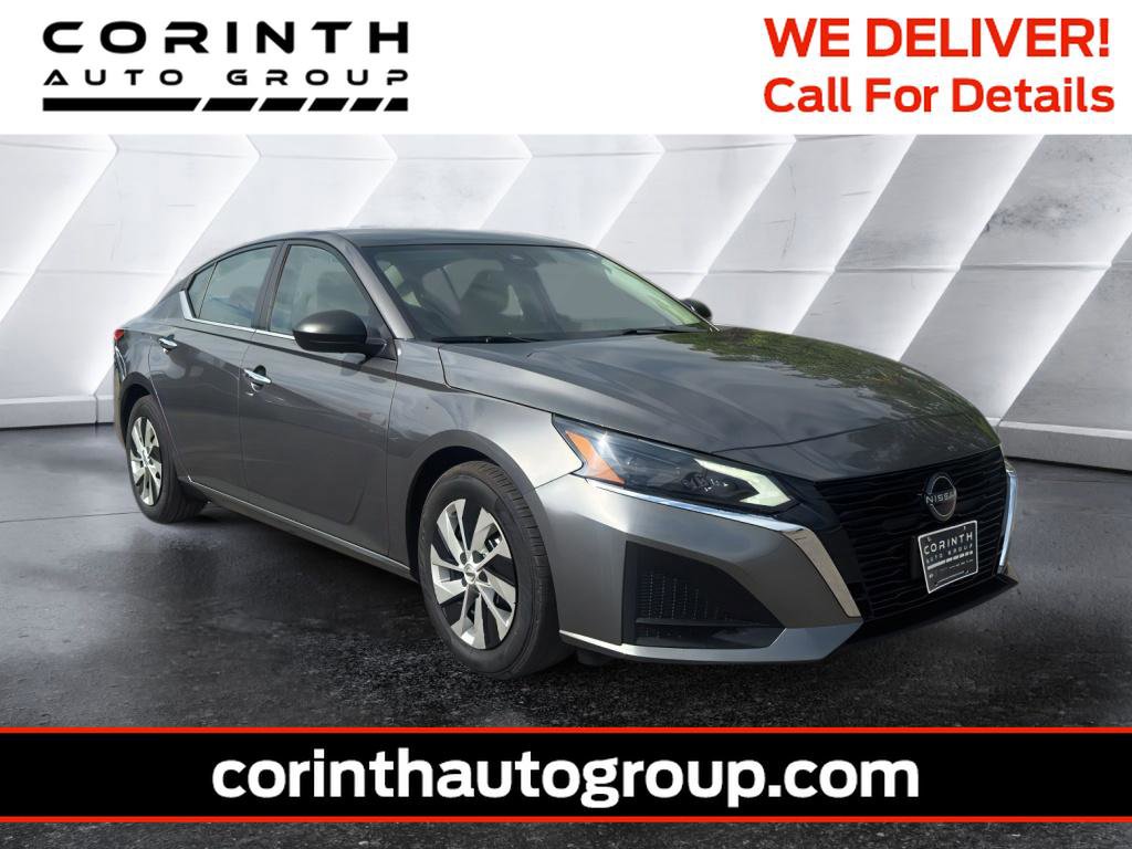 Used 2024 Nissan Altima 2.5 S FWD image 1