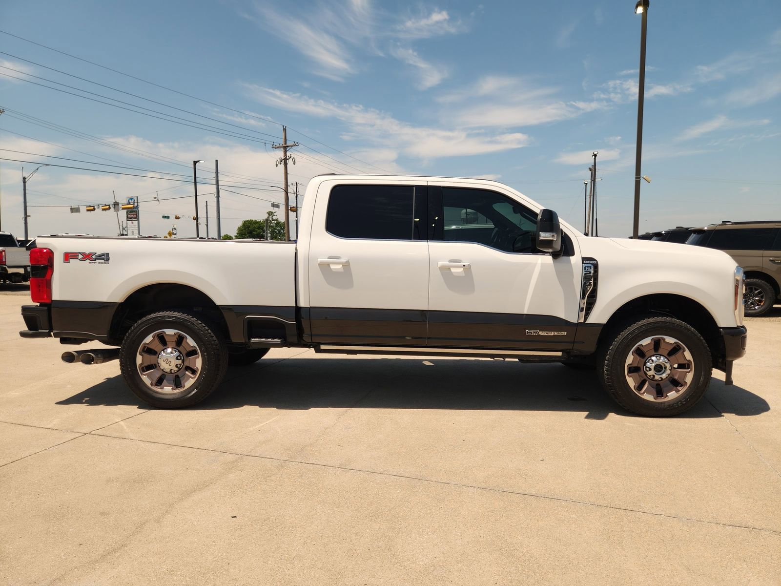 Used 2024 Ford F250 King Ranch w/ FX4 Off-Road Package AWD/4WD image 7