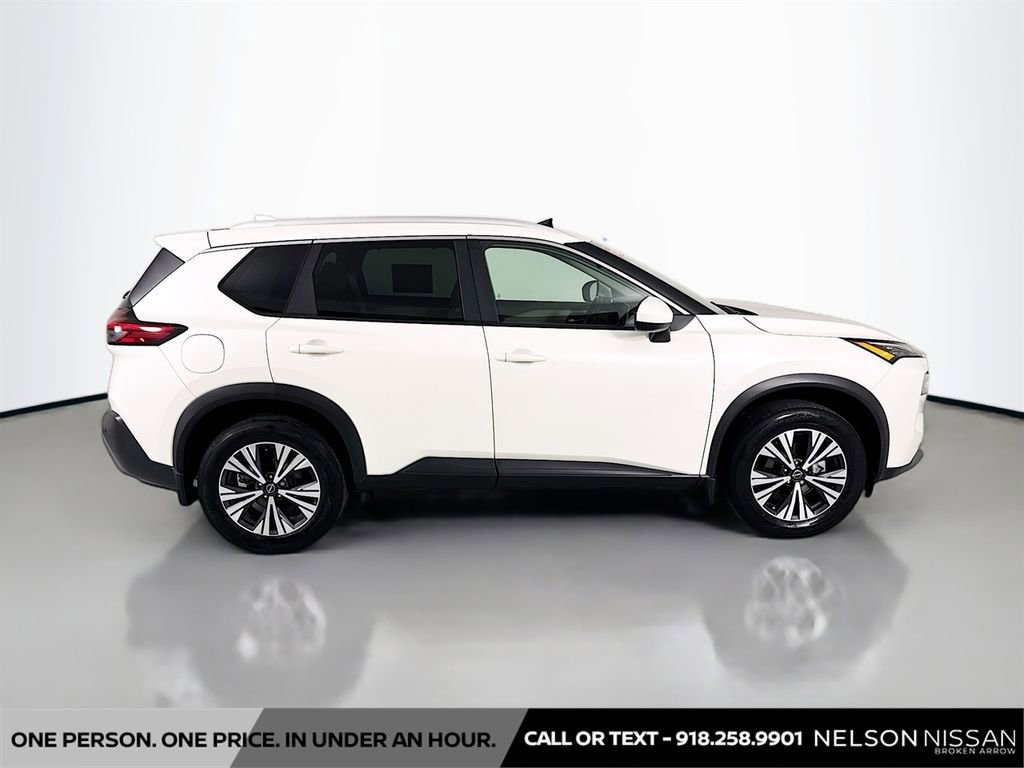 Certified 2023 Nissan Rogue SV w/ SV Premium B Package AWD/4WD image 4